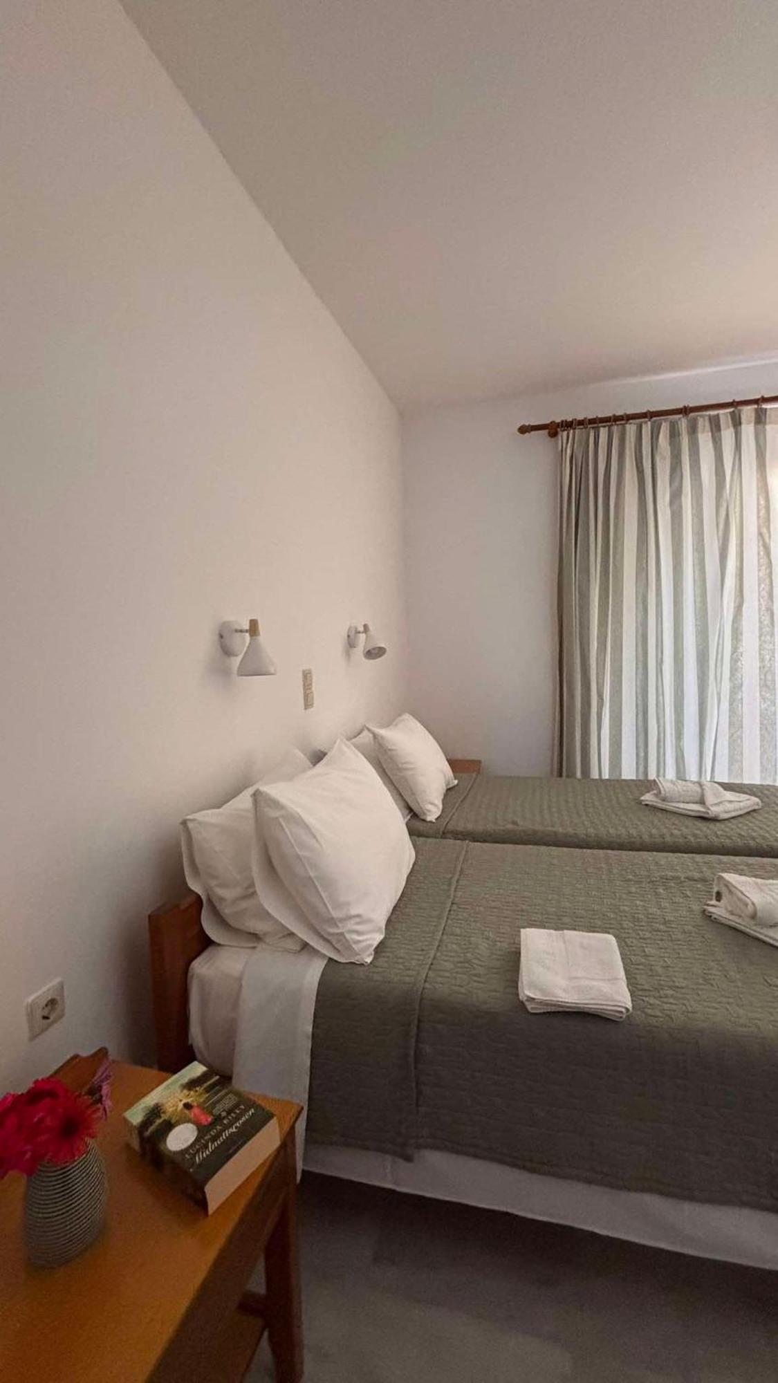Menelaos Apartments ذاراتسو المظهر الخارجي الصورة